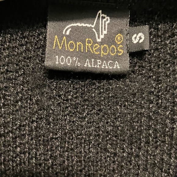 ALPACA 100%. “Mon Repose" long SWEATER coat in black/ white S-M WARM Beàutiful. - Picture 5 of 8